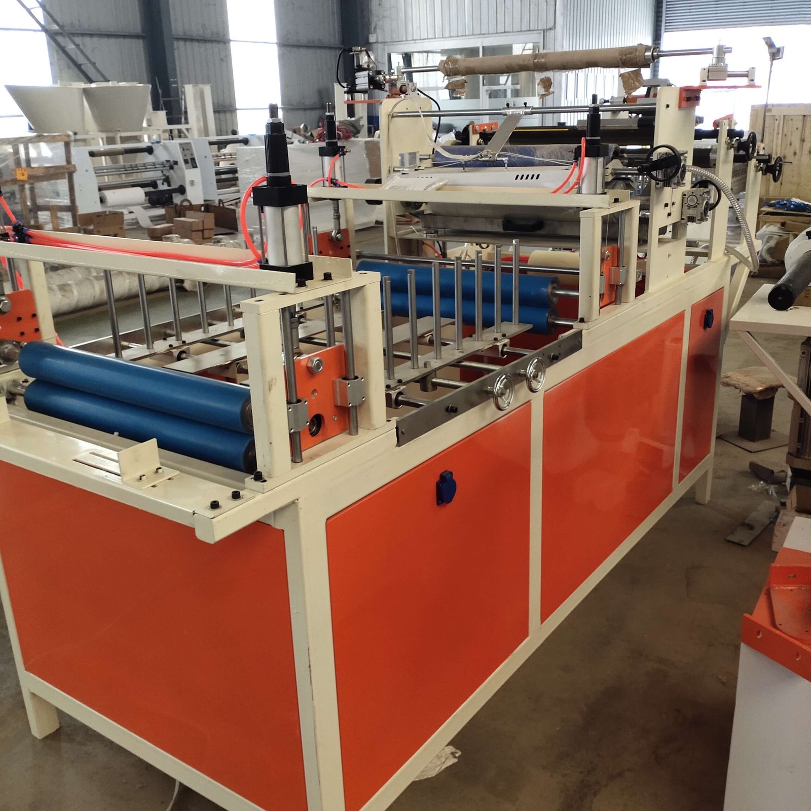 Online 600-type coating machine - Image 4